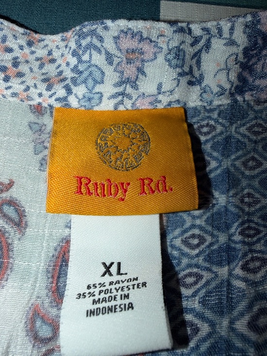 Ruby Rd. Patchwork Top XL - Picture 10 of 12